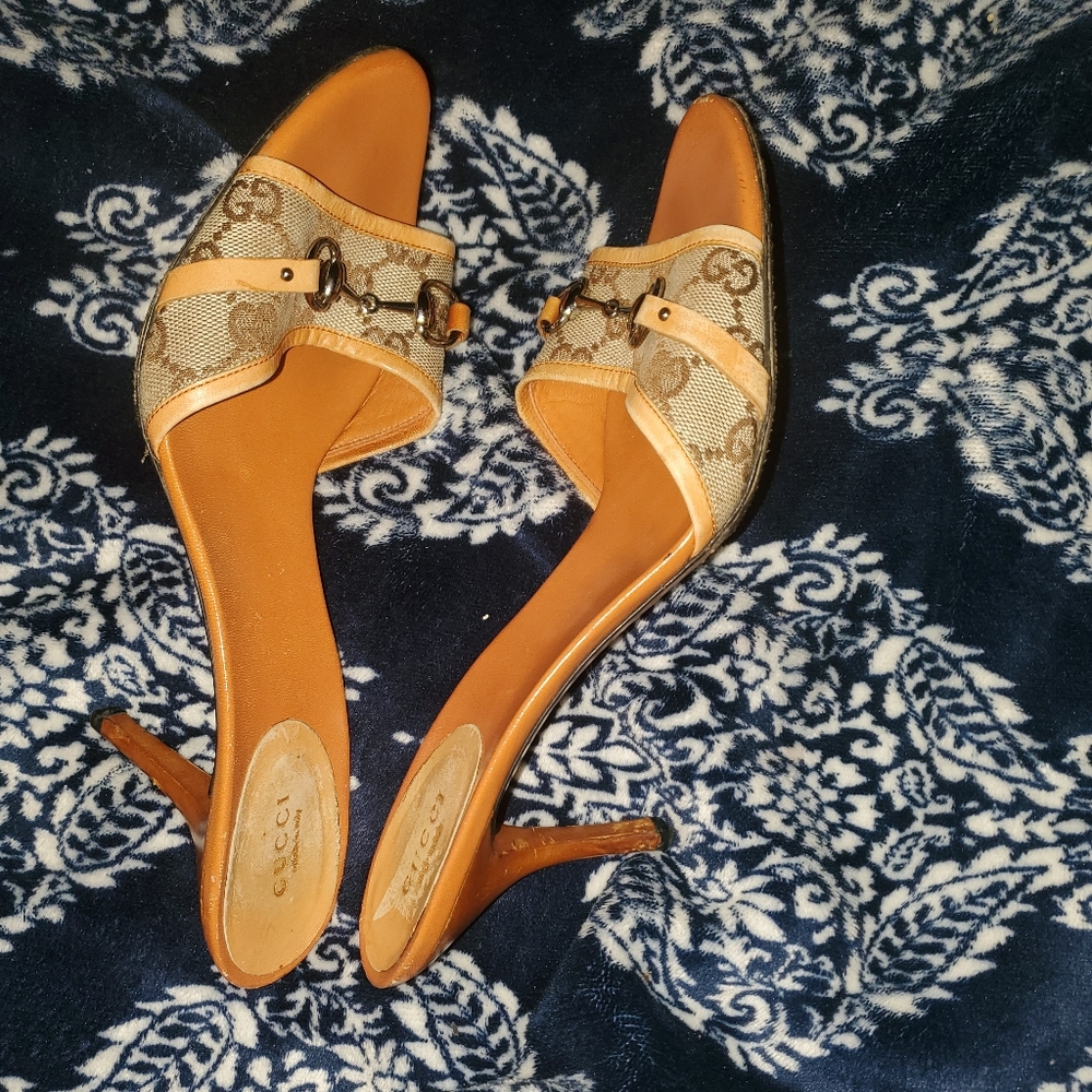 Gucci heels